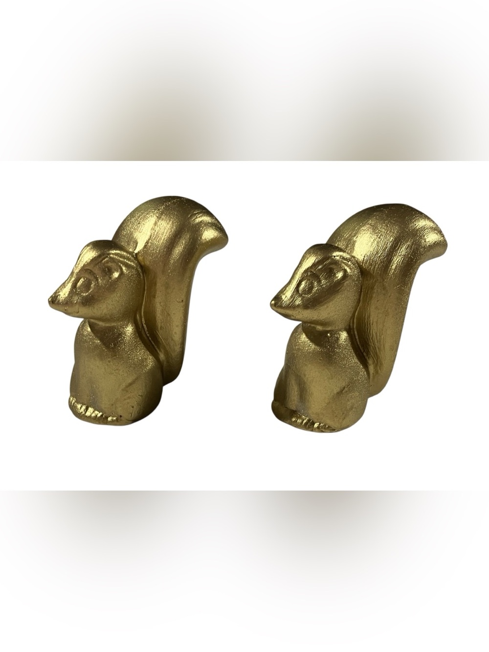 Vintage 70’s Ceramic Squirrels Set Of 2 Painted Gold 2.5” Tall Retro Figurine - Picture 2 of 4